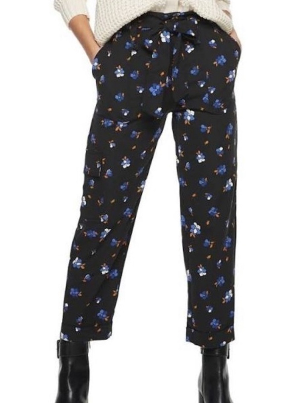 POPSUGAR Black and Blue Casual Floral Bottoms